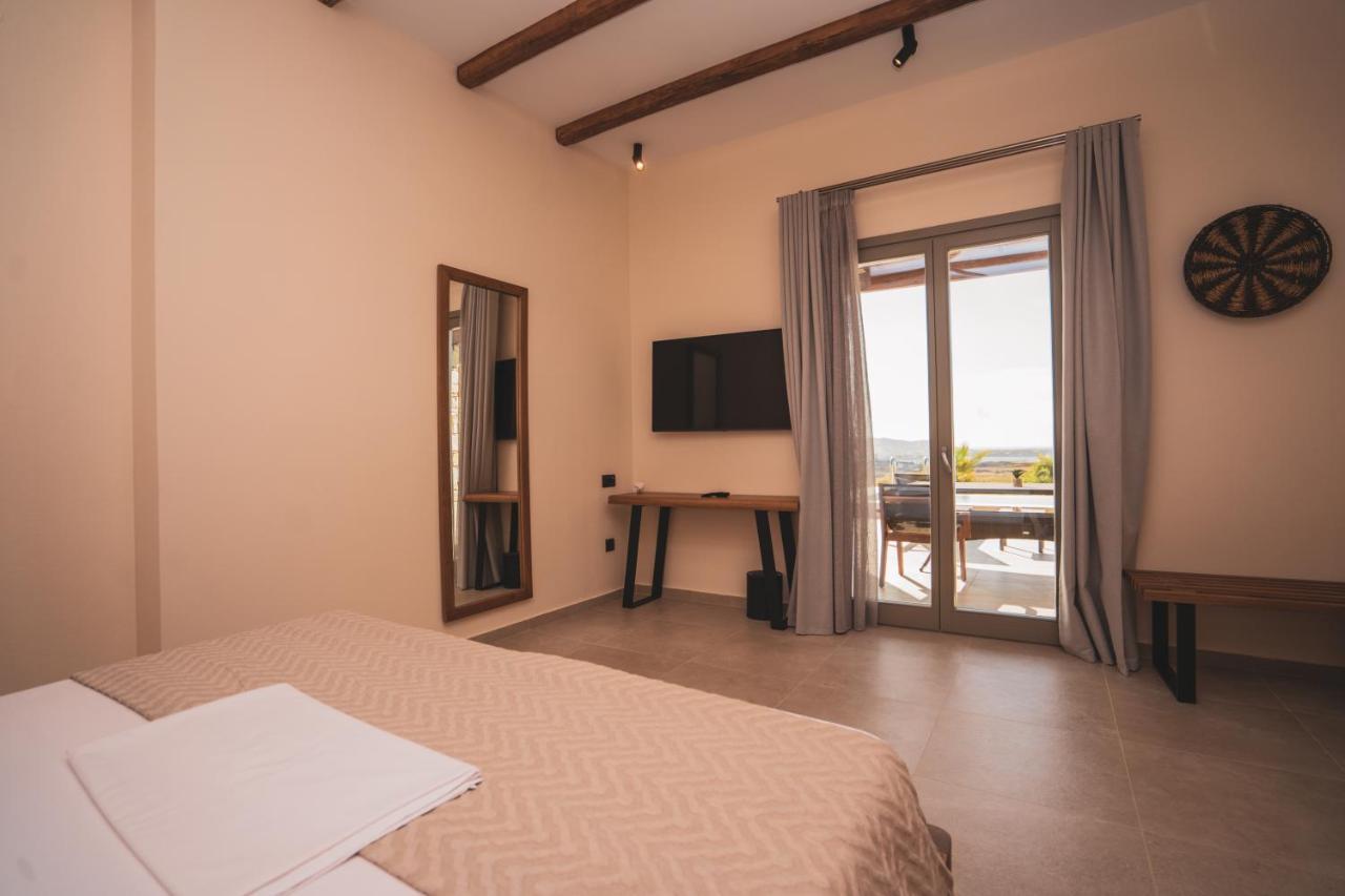 Kouros Blanc Resort & Suites Pounda Eksteriør billede